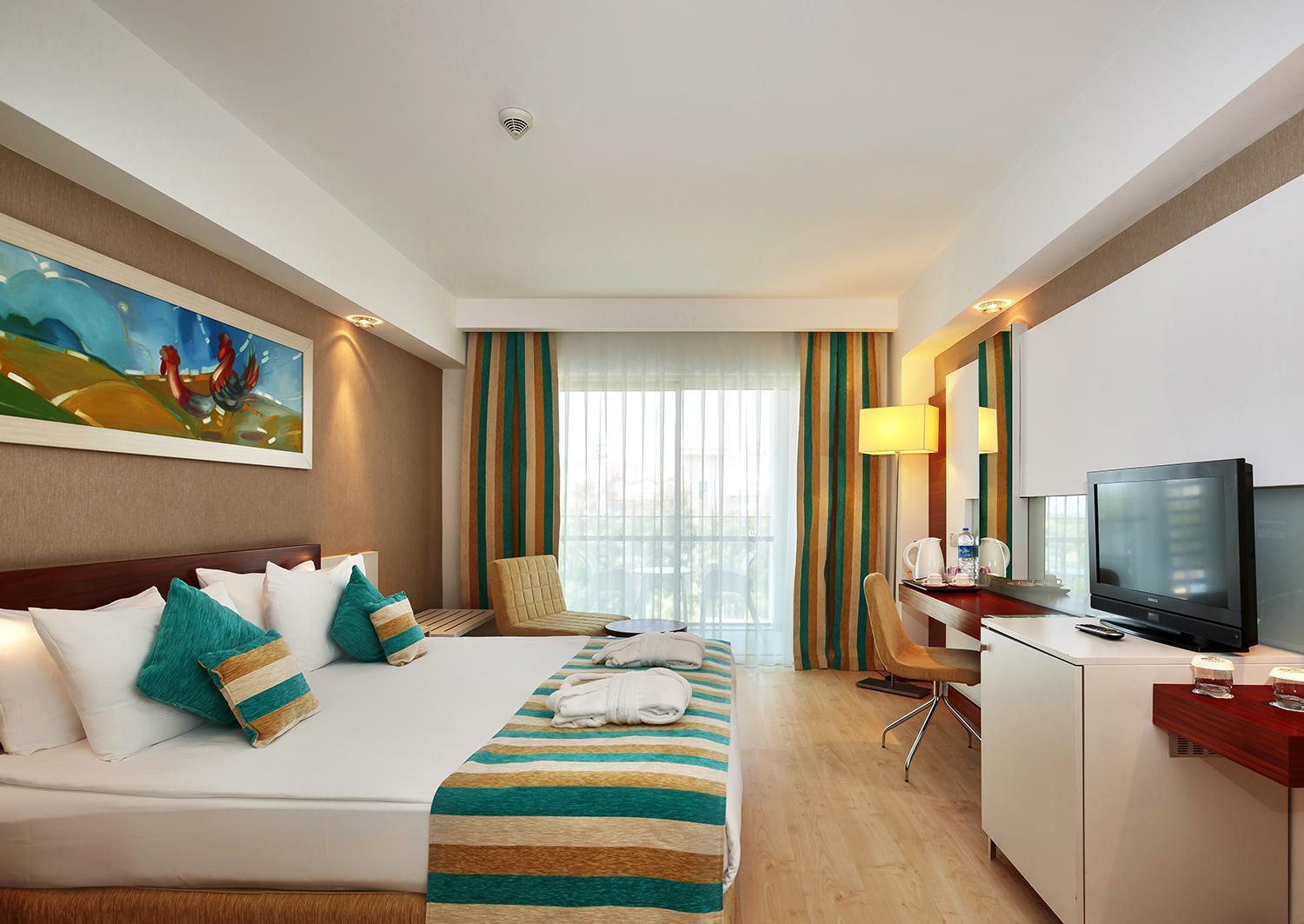 Standard Double Room Land View